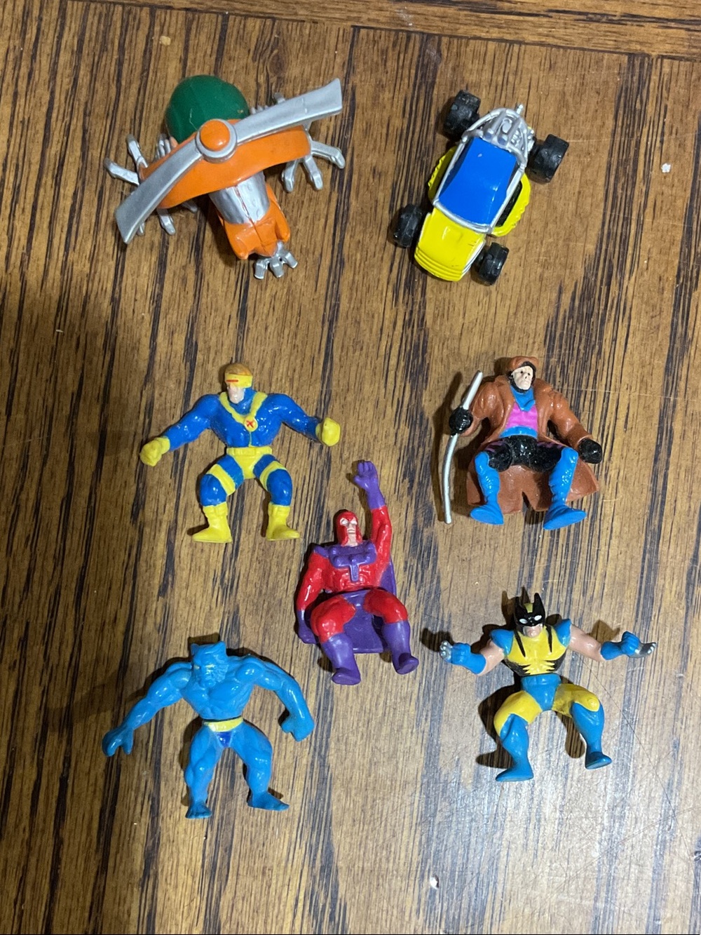 Vintage 1993 Marvel X-men Set of 5 Action Figures & 2 Vehicles Micro Machines